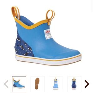 XTRATUF kids “salmon sisters” ankle deck boot size 12